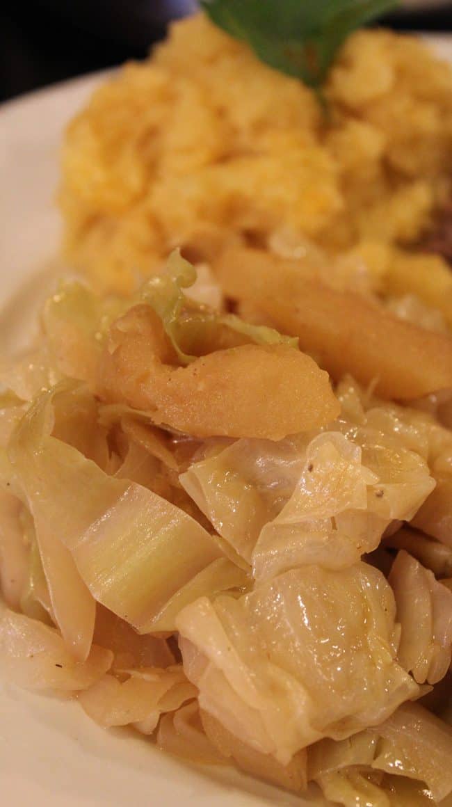 Braised Cabbage with Apples Braised Cabbage with Apples