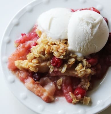 Apple Crumble with Pear & Cranberry