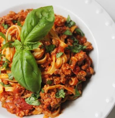 Linguine with Turkey Ragu